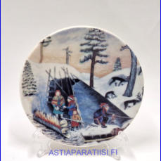 ARABIA, rakovalkealla. nro.24 sein�lautanen. Design: Andreas Alariesto,1980-luku.Mitat Halkaisija n. 12 cm, 1kpl, 25�/kpl,( Tuote nro 126A )