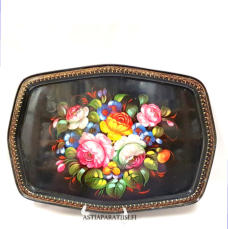 Ruusu-maalaus, vanha ven�l�inen kansan k�sity� maalaamalla metallitarjotin,(Rose painting, old Russian folk handicraft by painting a metal tray) halkaisija n.45 cm X32 cm,1kpl,68� / kpl. (Tuote nro / Item 240N)