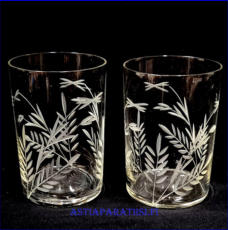 Ven�l�iset juomalasit, hiotut, Tuotannossa 1960,korkeus n.9,8 cm ,halkaisija n.6,5 cm, 8 kpl,( Tuote nro / Item #266J )