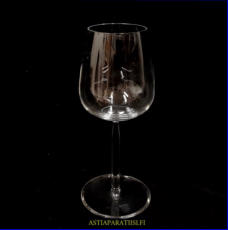 IITTALA, " Senta "valkoviinilasi ,Design:Alfredo H�berli,Korkeus n.19 cm ,halkaisija n. 5,5 cm, 2kpl,12 � / kpl.( Tuote nro / Item #283J )