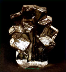 Lindshammar, Sweden, lasinen koristetaulu joulukuusi puu,korkeus n.9,2cm, leveys n.7,5 cm,1kpl,20�/kpl