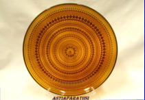 NUUTAJ�RVI,Kastehelmi,  lautanen,Design:Oiva Toikka, Huom ! vanha versio,	n. 25 cm	1kpl, 50�/kpl
