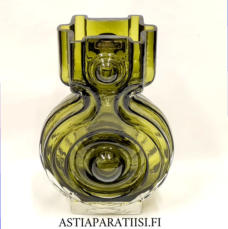 RIIHIM�EN LASI,Aitanlukko  lasimaljakko oliivinvihre�, Design:Helena Tynell,eritt�in v�h�isi� k�yt�n j�lki� yl�reunassa.,Valmistettu:1968-74-luku,Korkeus n.21 cm, halkaisija n.15 cm X 7 cm,0kpl, ( Tuote nro / Item #125MA )