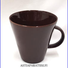 ARABIA, Koko tummanruskea muki,Design:Kati Tuominen- Niittyl�,korkeus n.10 cm, halkaisija n.9,6 cm, 8 kpl, 26�/kpl,( Tuote nro 209 P )