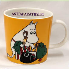 ARABIA,Muumimuki Muumimamma aprikoosi,Moomin Mug, Moominmamma Apricot(2014-),Design:Tove Slotte-Elevant,Korkeus n. 8 cm, halkaisija n. 8 cm, 0 kpl,( Tuote nro 150M )