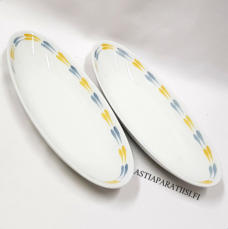ARABIA, Tipla sillivati k�sinmaalattu,Design:Raija Uosikkinen, Valmistettu1956-61,Korkeus n. 3,5 cm, leveys n. 25,5 cm x 10 cm,2 kpl, 32�/kpl ( Tuote nro 224R )