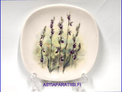 ARABIA,Sein�lautanen Kimalaisorho Tilaaja, World Wide fund for Nature, (WWF),Mitat Korkeus n. 12 cm, leveys n. 12 cm,1kpl.28�/kpl,( Tuote nro 213AM )