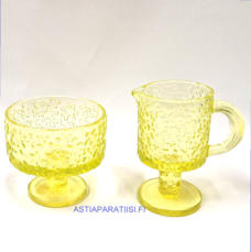 RIIHIM�EN LASI,Jesperi kermakko ja sokerikko,Design:Erkki Tapio Siiroinen,Kermakko korkeus:n. 12 cm,Halkaisija: n.6,7 cm,Sokerikon korkeus:n.9,5cm, Halkaisija:n.10 cm,0kpl,( Tuote nro / Item #107S )