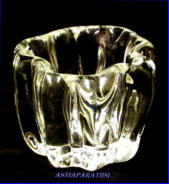 IITTALA,Kalvolan kanto Taidelasi maljakko, Design:Tapio Wirkkala,(TREE STUMP),suunniteltu: 1948,korkeus 10 cm, leveys 12 cm,1kpl,190�