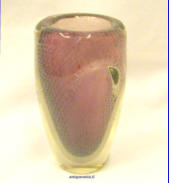 KUMELA, Taidelasi maljakko Design:Armando Jacobino,ei signeerattu,kork. n. 12,5 cm, 1kpl,150�