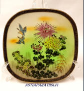 Antique Japanese Hand - Painted Decorated Plate,mitat n.12,8 cm X 12,8 cm,2kpl, 25�/kpl