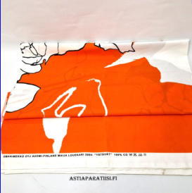 MARIMEKKO, kangas �Yst�v�t� Design: Maija Louekari 2004-luku,mitat ,n.248 X 144 cm, 1 kpl,85� (Tuote nro / Item 123VE)